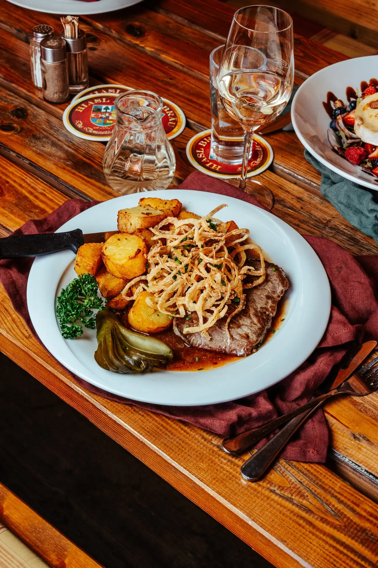 Zwiebelrostbraten Roter Hiasl